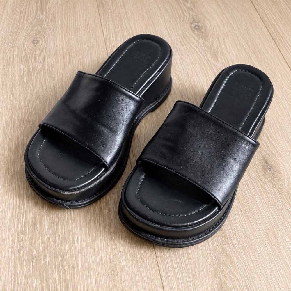 BDG Black Platform Slide Sandals — Women's Size 9